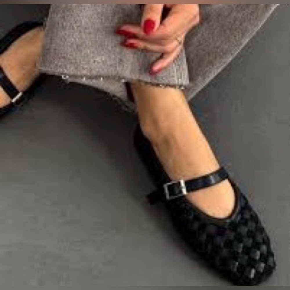 DREW Trish Black Woven Mary Jane NWT- SZ 8 N